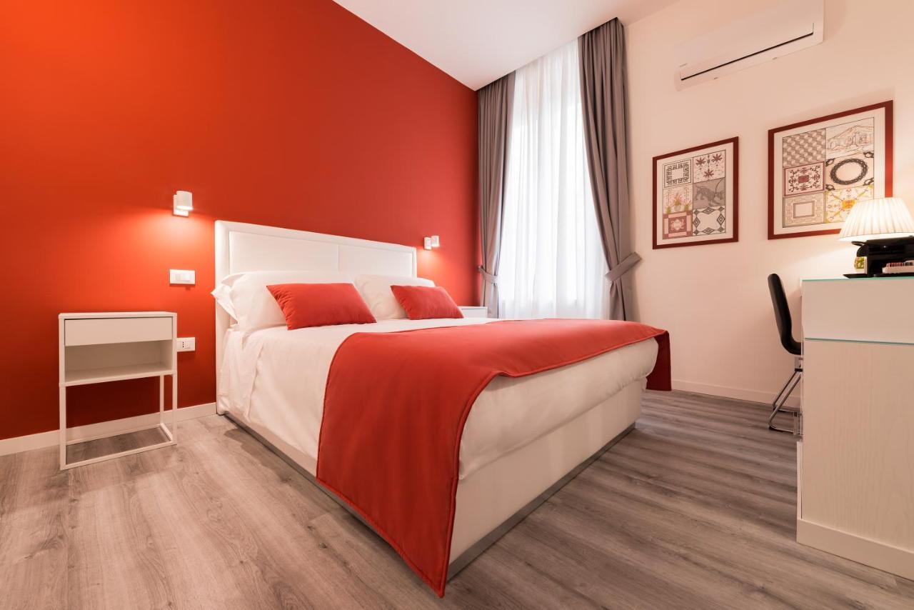 Napoliving Hotel ภายนอก รูปภาพ