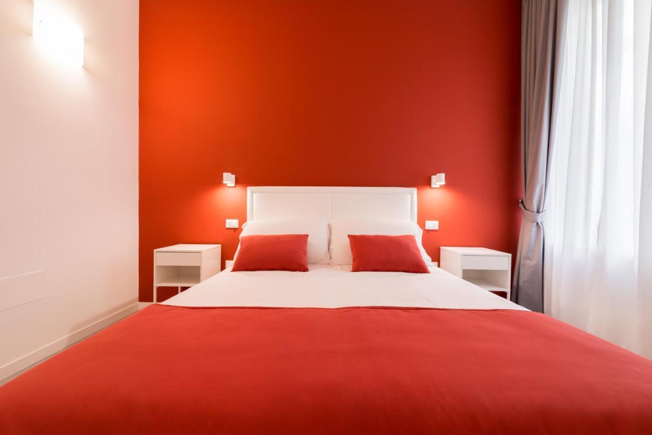 Napoliving Hotel ภายนอก รูปภาพ