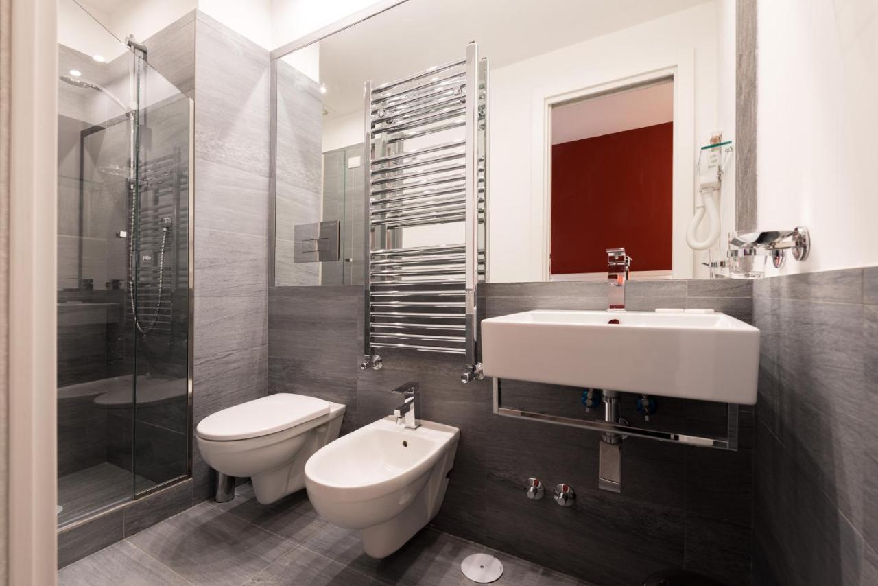 Napoliving Hotel ภายนอก รูปภาพ