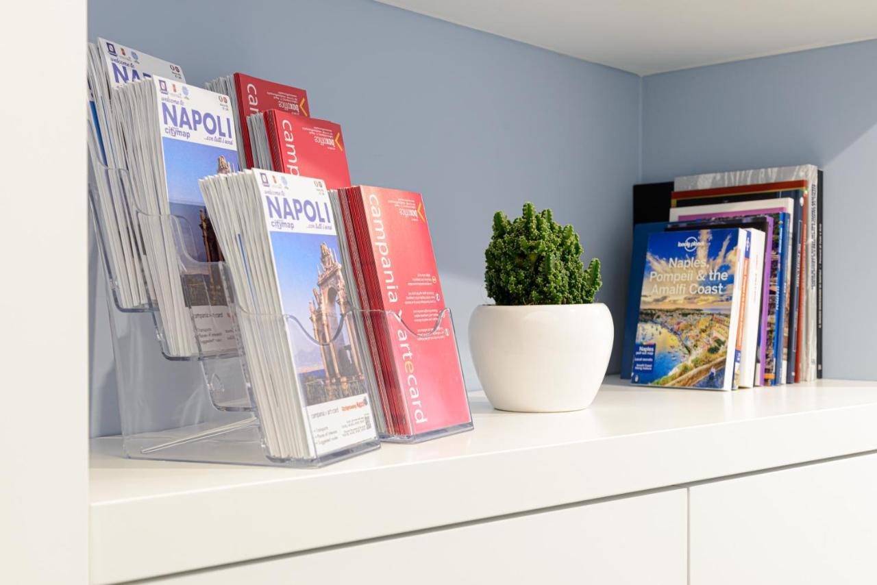 Napoliving Hotel ภายนอก รูปภาพ
