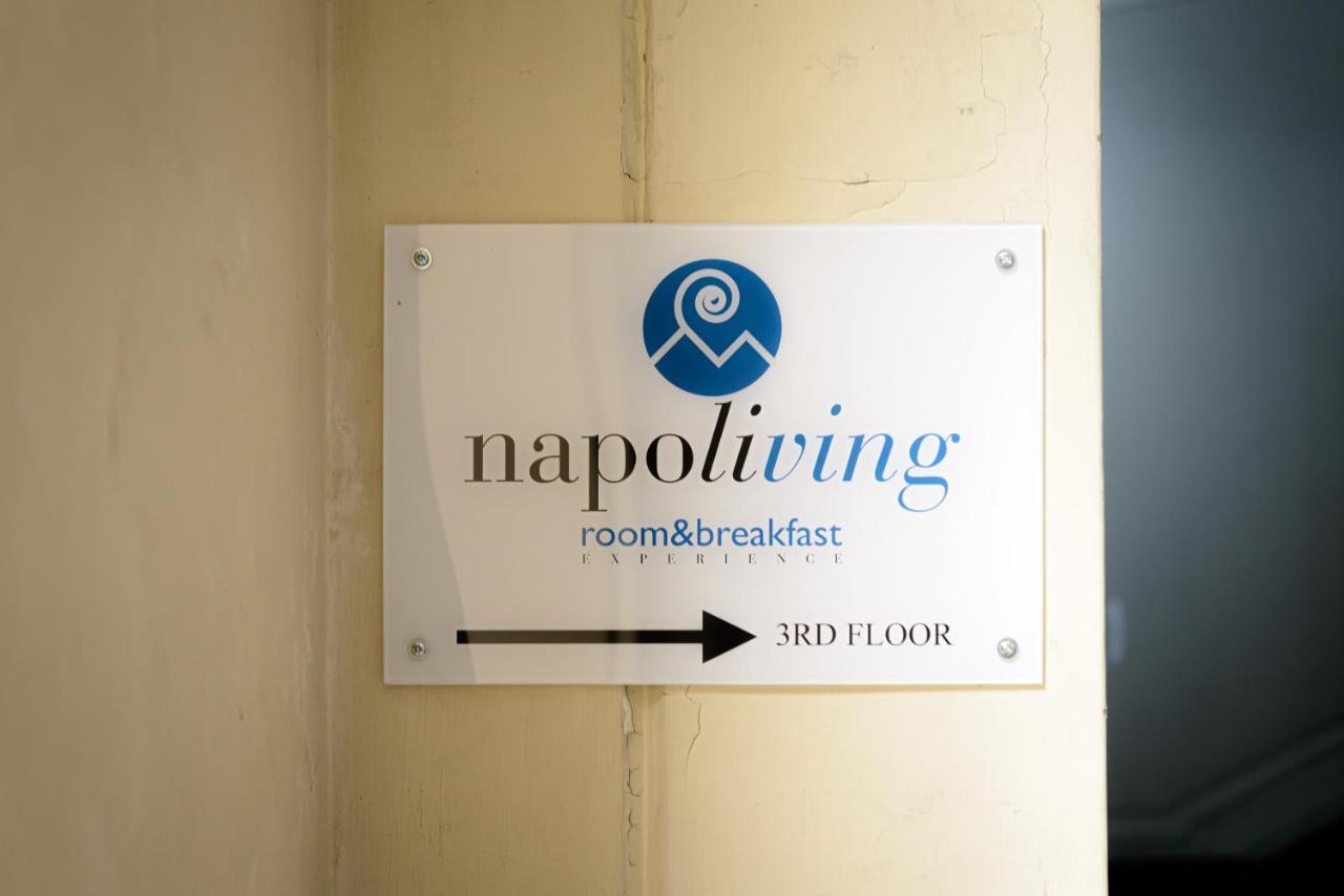Napoliving Hotel ภายนอก รูปภาพ